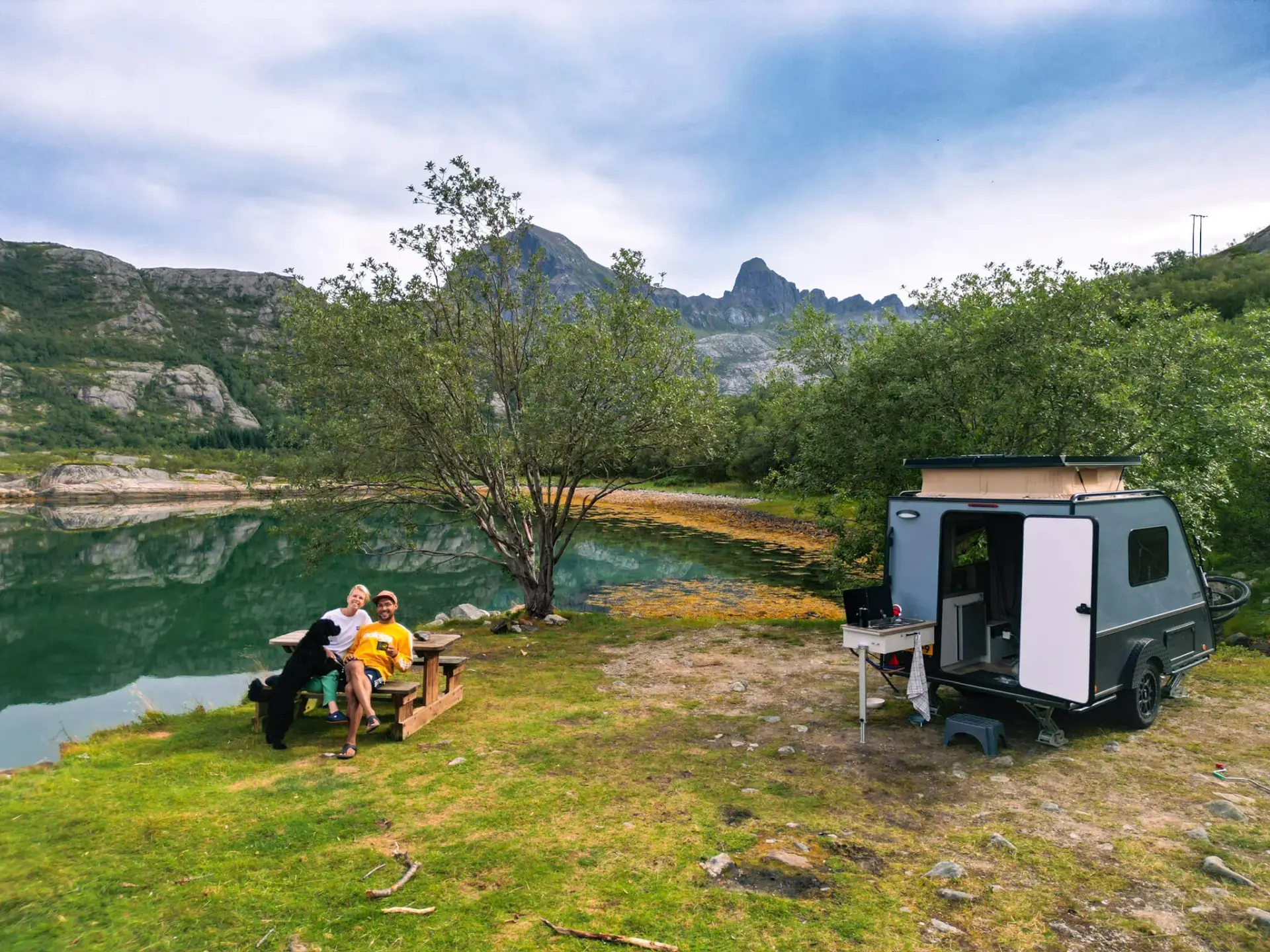 Offgrid with dog