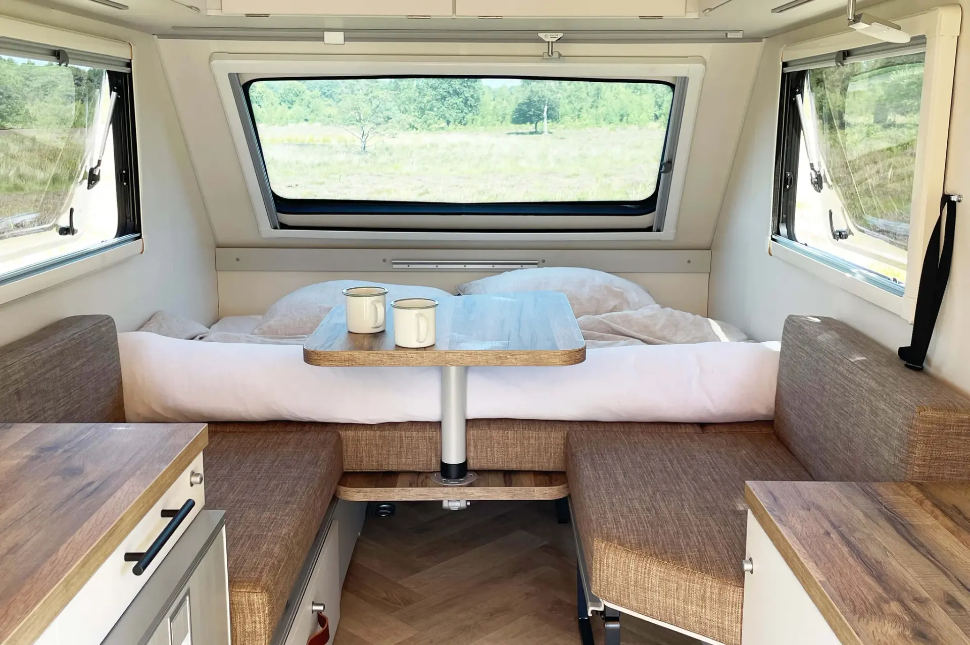Shelter 360° panorama