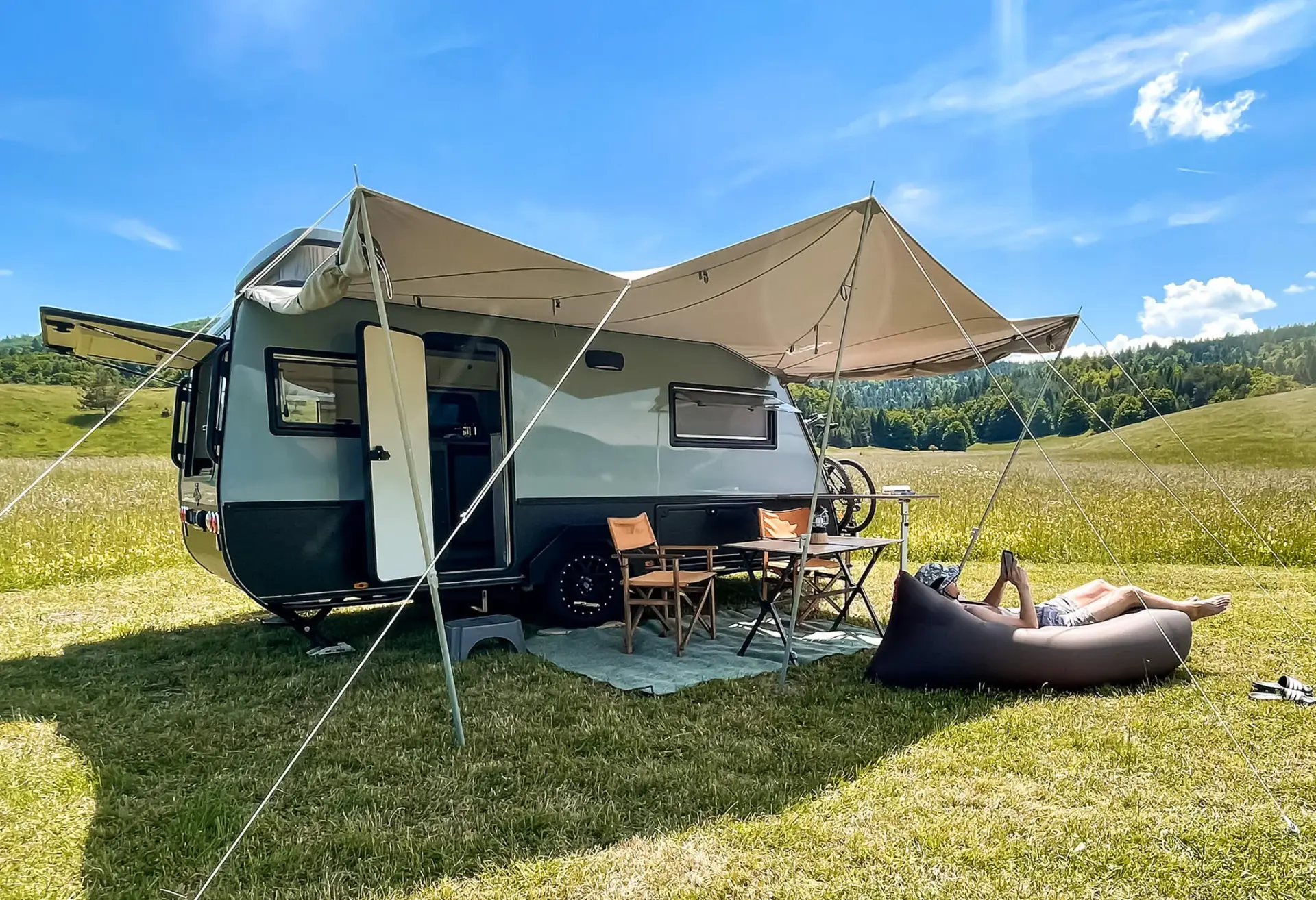 Caravan luifel De Waard