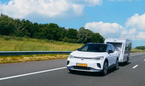 Elektrische auto en caravan