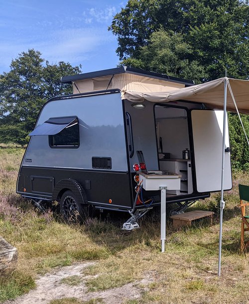 Shelter Outback outdoor caravan